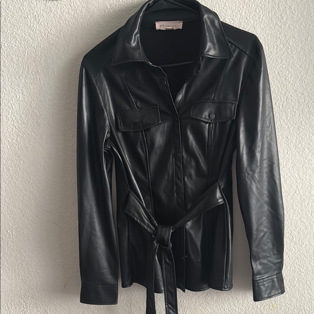Philosophy Sleek Black Leather Jacket with Tie Belt